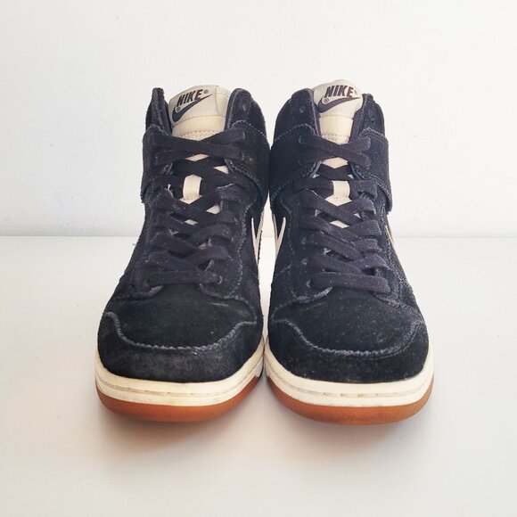 Nike Dunk Sky-Hi Wedge Heel Black/White Women's Sneakers 528899-002 - Size 7.5 - Picture 3 of 9